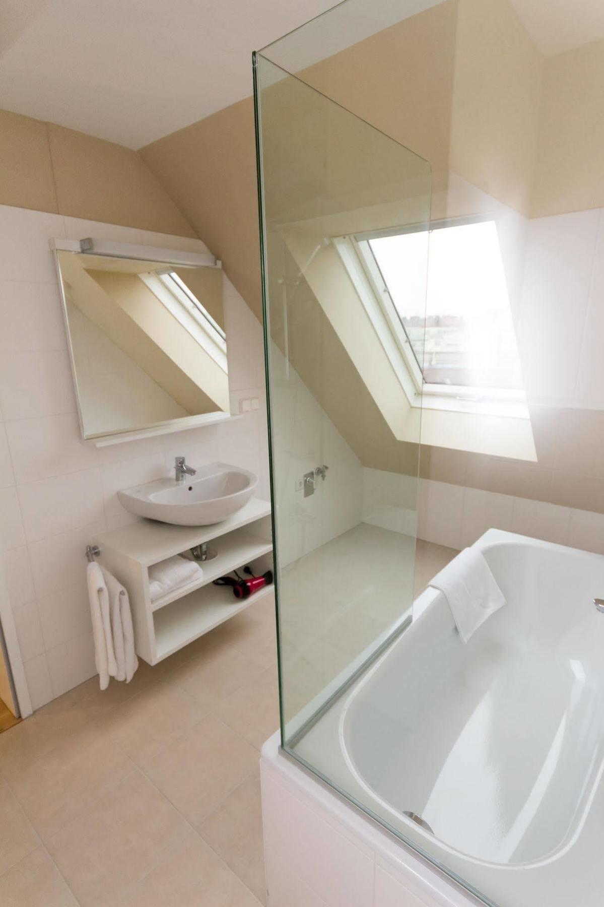 Smart Apart Living - Wien Hauptbahnhof - Self Check-In Экстерьер фото