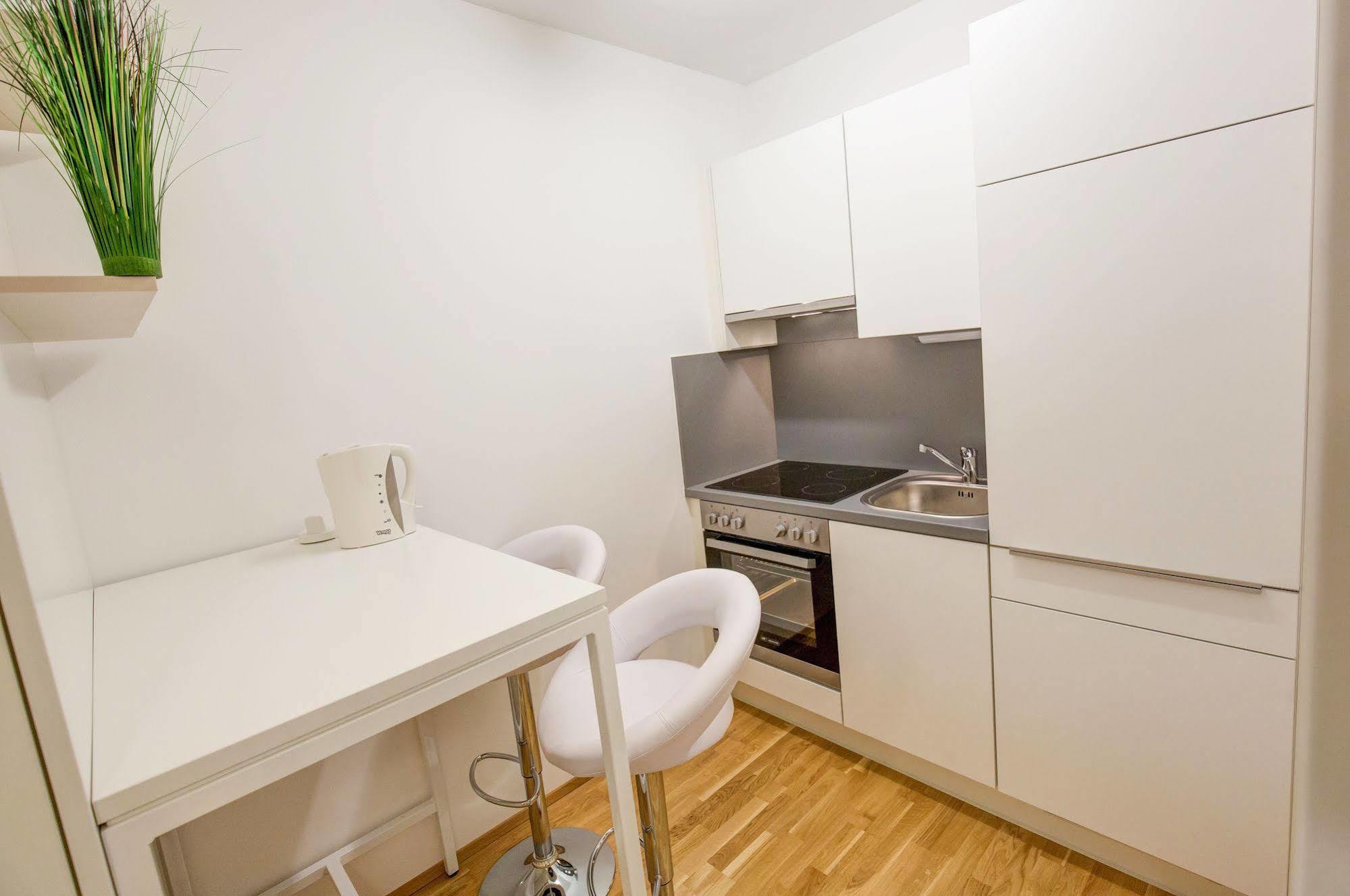 Smart Apart Living - Wien Hauptbahnhof - Self Check-In Экстерьер фото