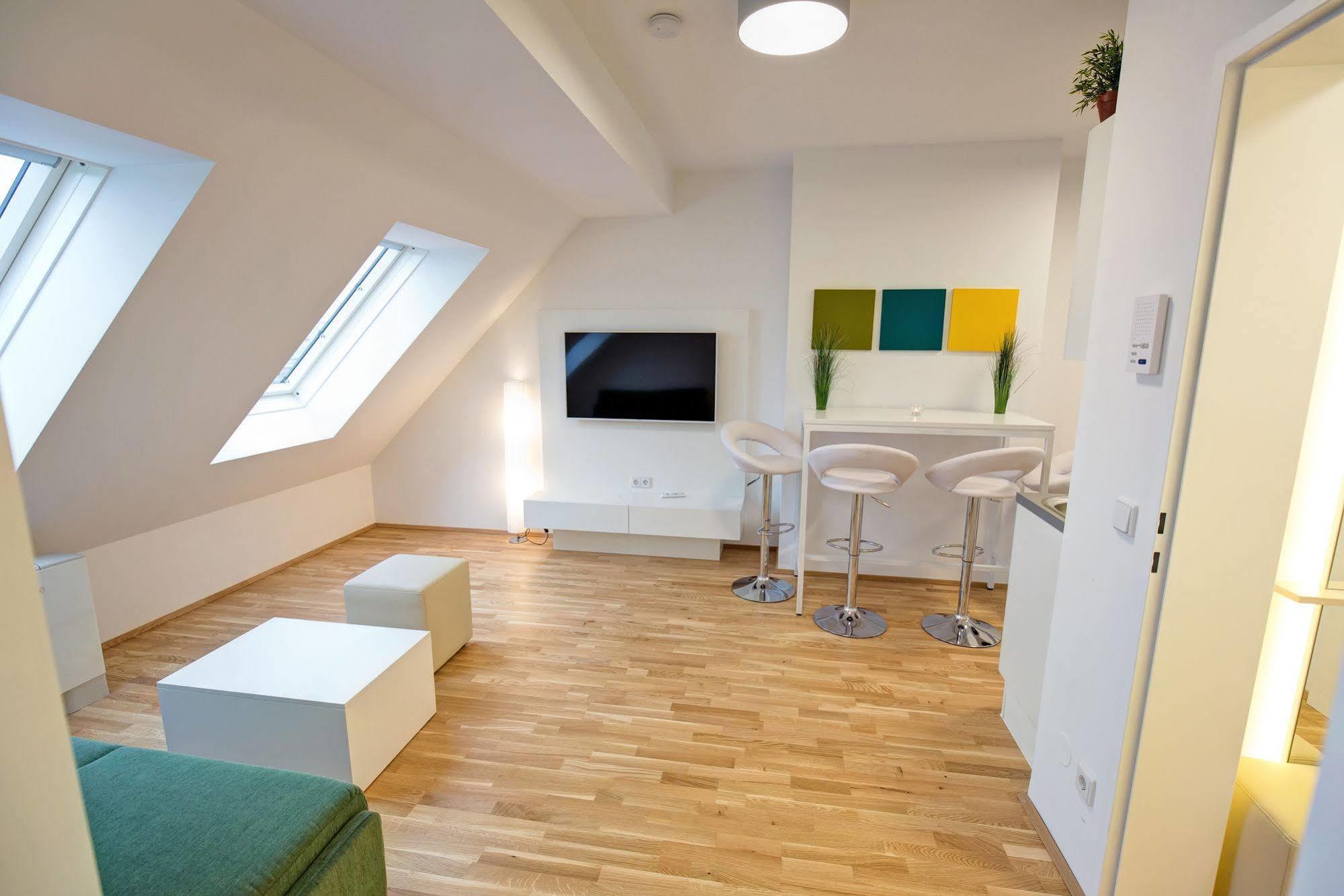 Smart Apart Living - Wien Hauptbahnhof - Self Check-In Экстерьер фото